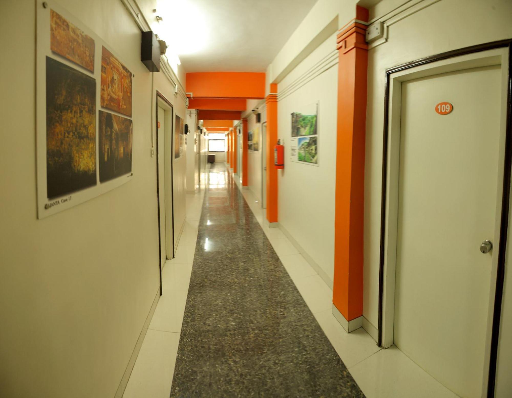 Hotel Panchavati Aurangabad  Exterior photo